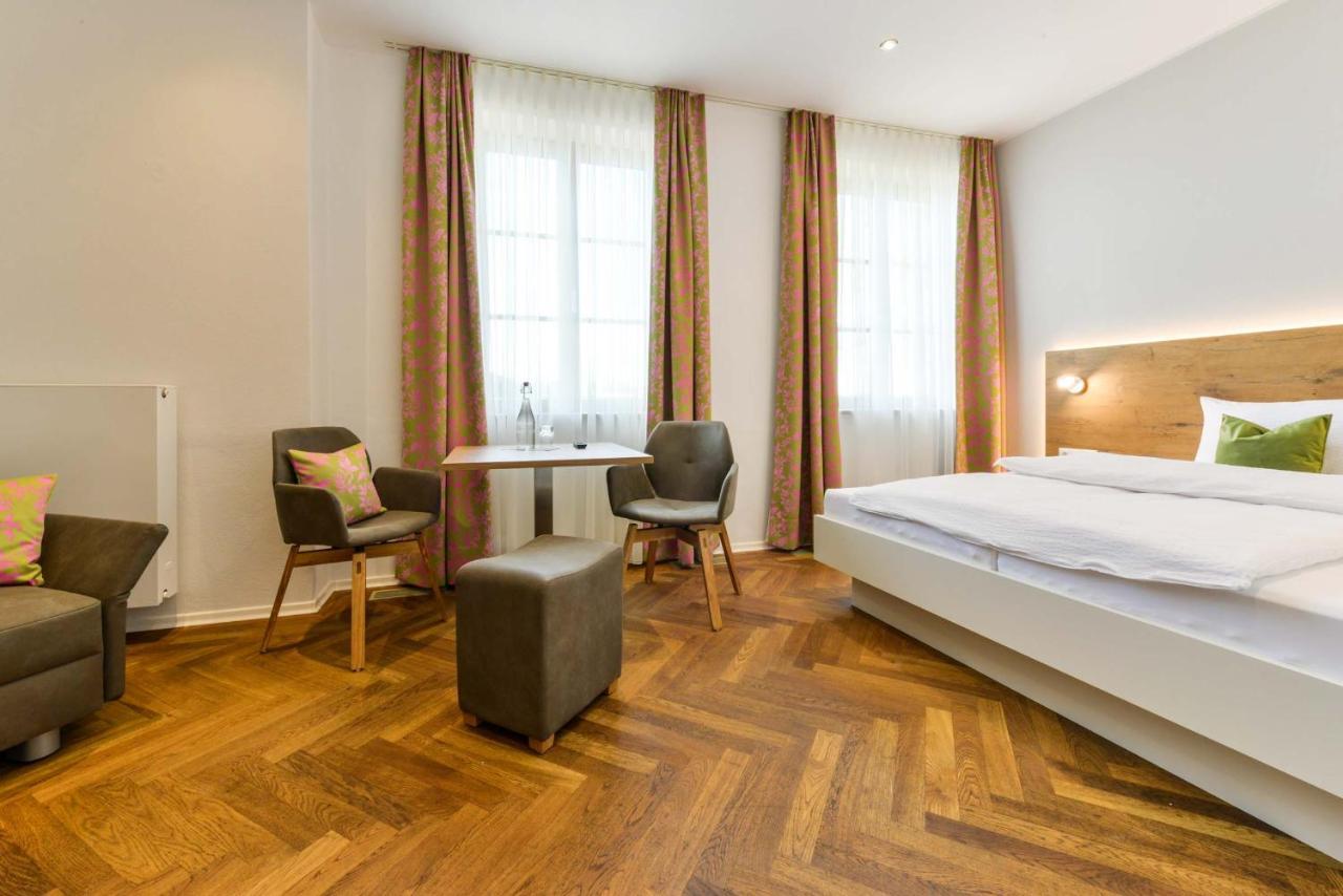 Bett'N Glueck - Uebernachtung & Fruehstueck Bed & Breakfast Zusmarshausen Exterior photo