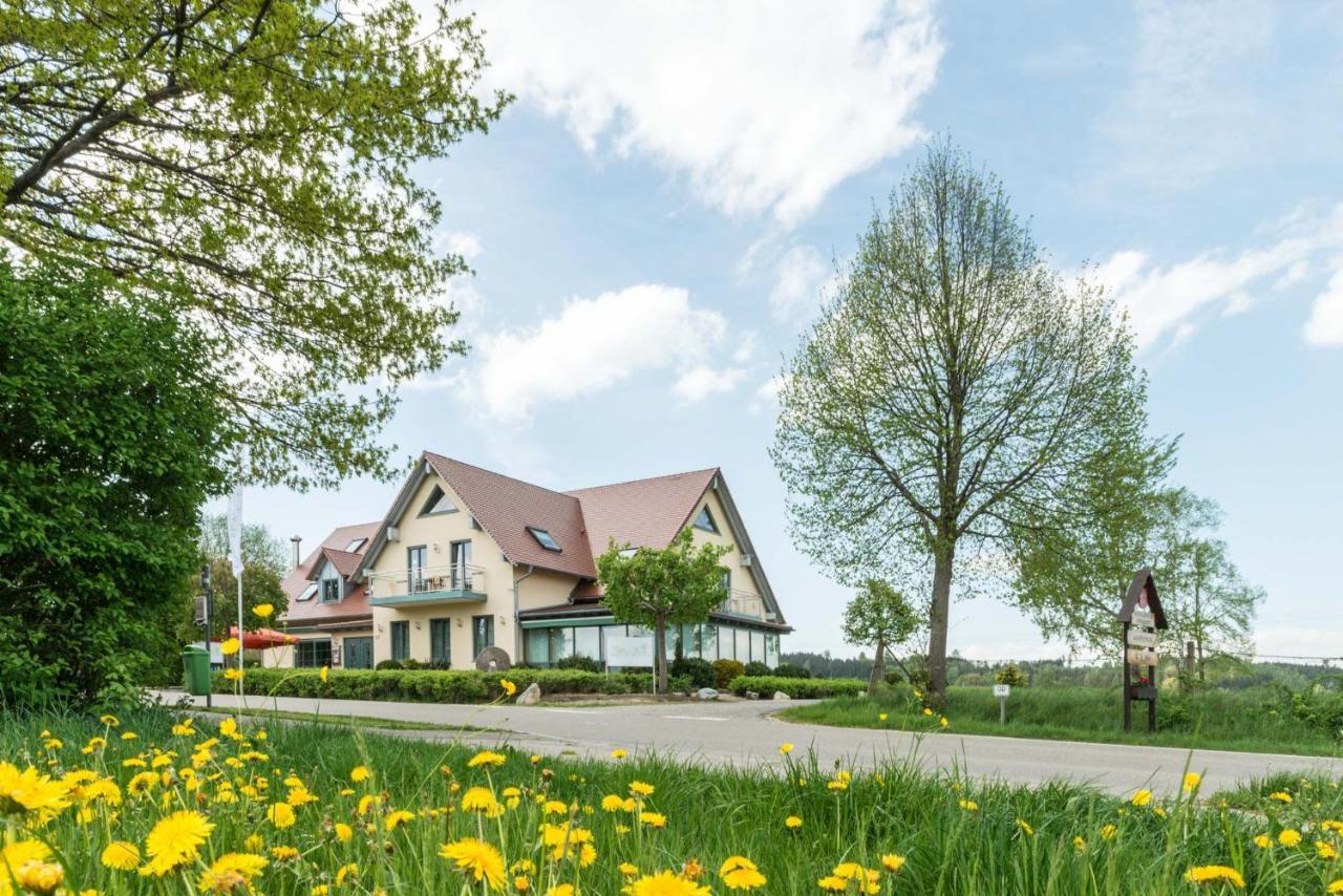 Bett'N Glueck - Uebernachtung & Fruehstueck Bed & Breakfast Zusmarshausen Exterior photo